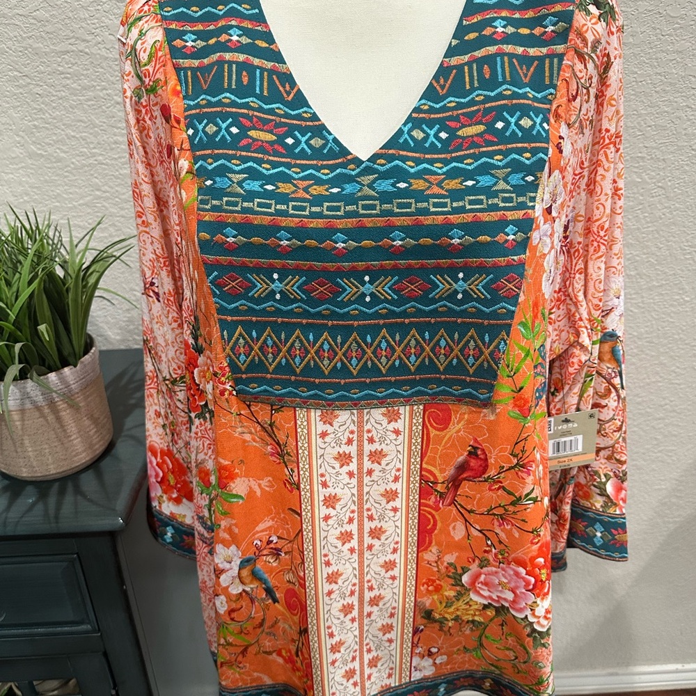 NWT $129 John Mark Artsy  Orange floral embroidered Women's Blouse 1x